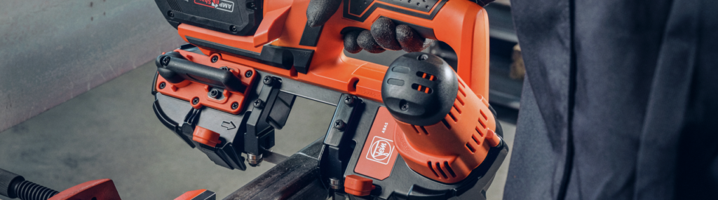 Akülü bant testere